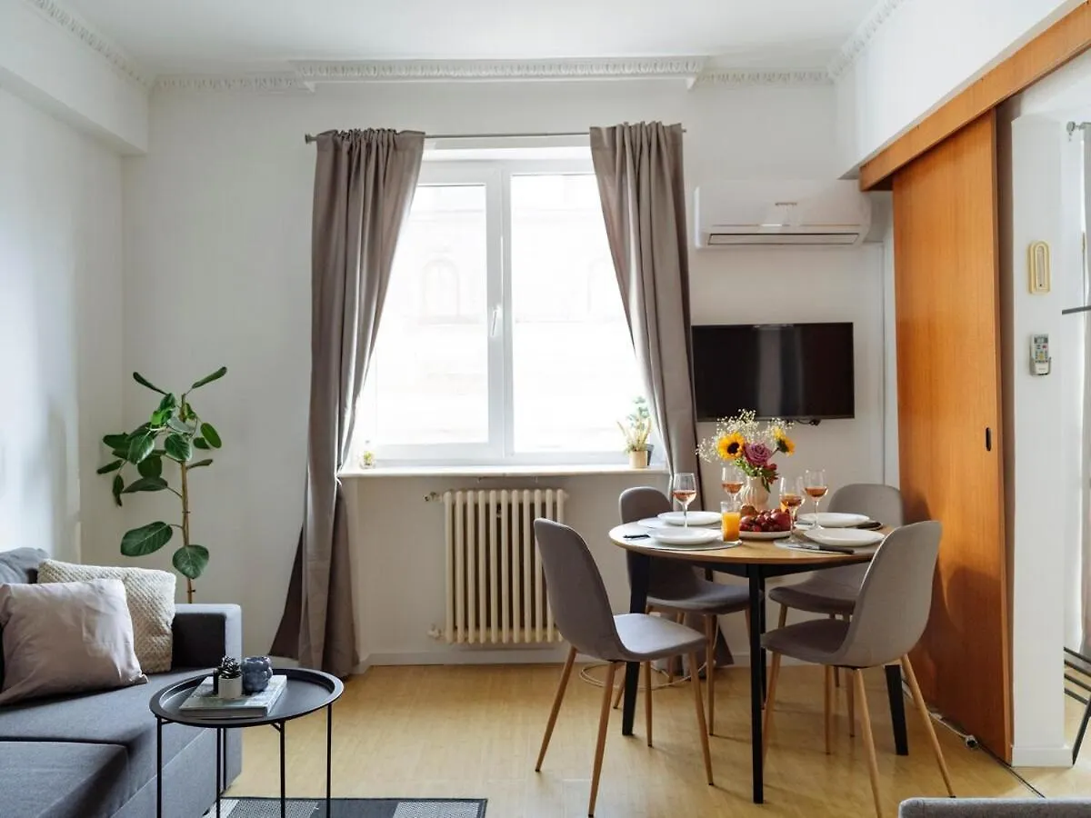 Sia - Old Town Apartment Bucharest 0*,